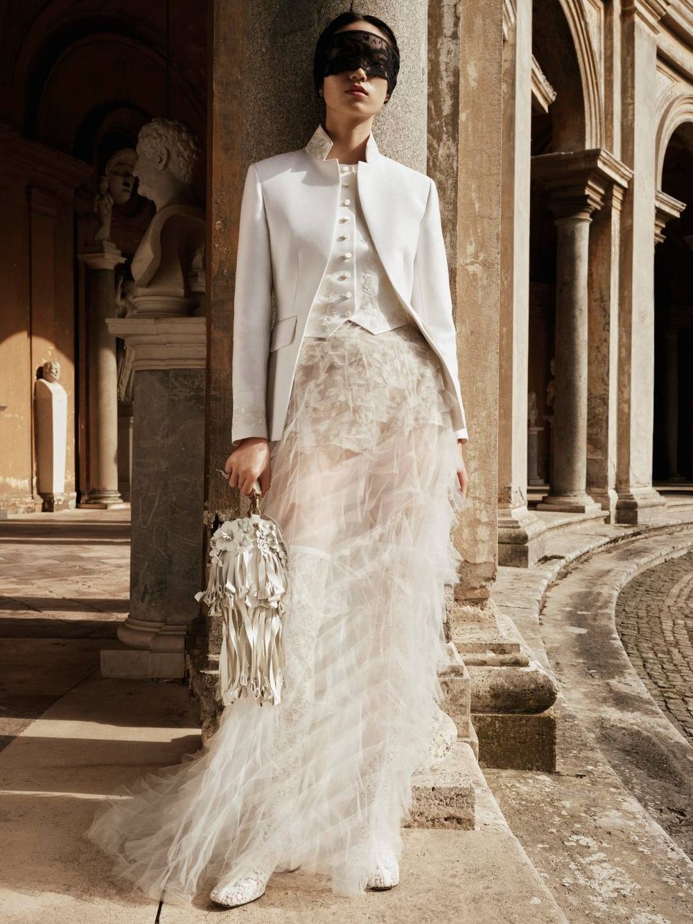  DIOR 2026早春新品是夢幻的極致！品牌大使陳庭妮、曾敬驊現身活動穿搭太好看！-12