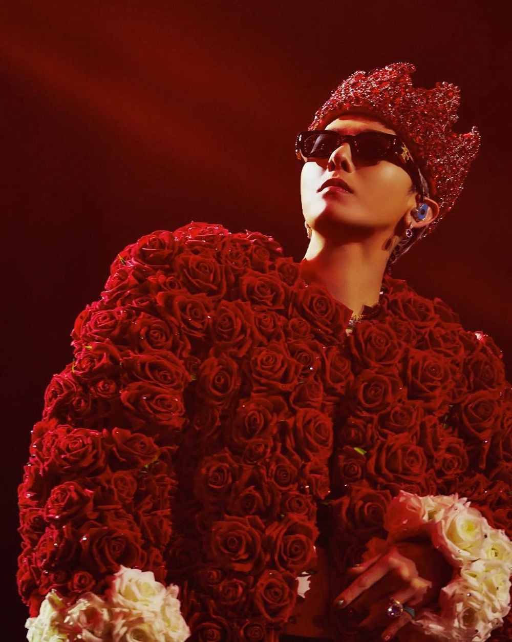 盤點6位舞台私下「反差最大」的KPOP男偶像！GD個性意外呆萌，Felix超極端反差魅力征服全網！-6