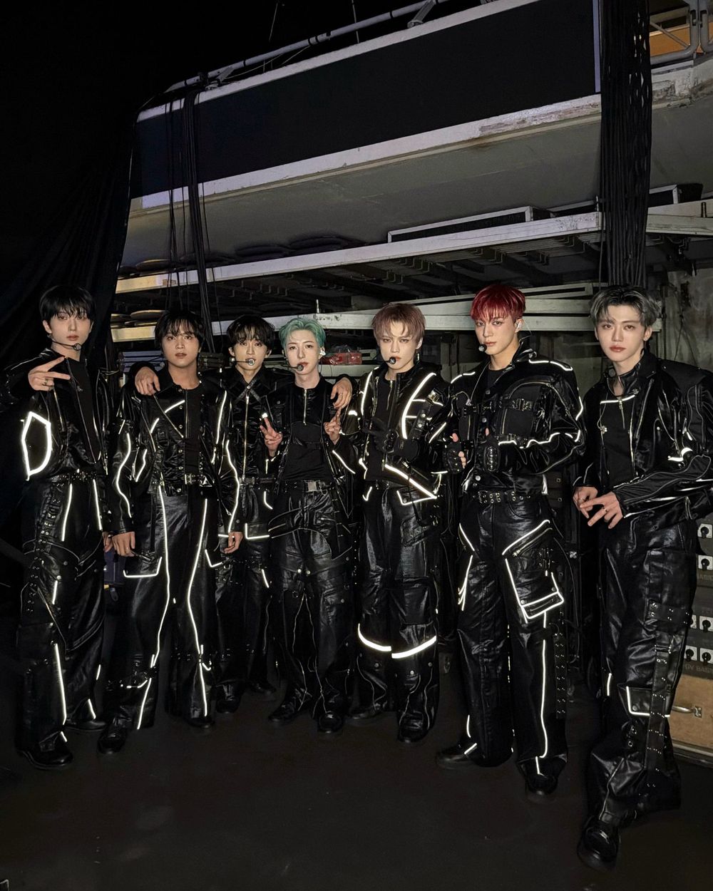 2025年11月回歸&出道韓團總整理！ITZY續約後首張韓專出擊，Stray Kids、RIIZE掀男團音源大戰！-15