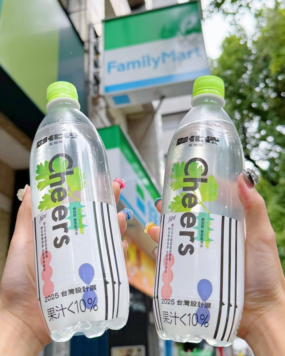 2025超商必買6大話題飲品推薦！農搾「美莓雷夢」酸甜清爽、「這款奶茶」連RIIZE元彬都愛到狂喝！-8