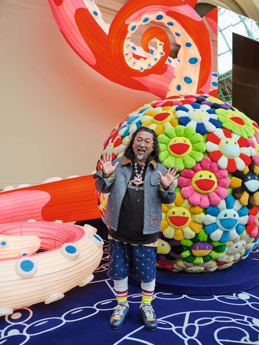 Louis Vuitton再聯手村上隆！超可愛章魚包、微笑小花包，完全是收藏等級！-3