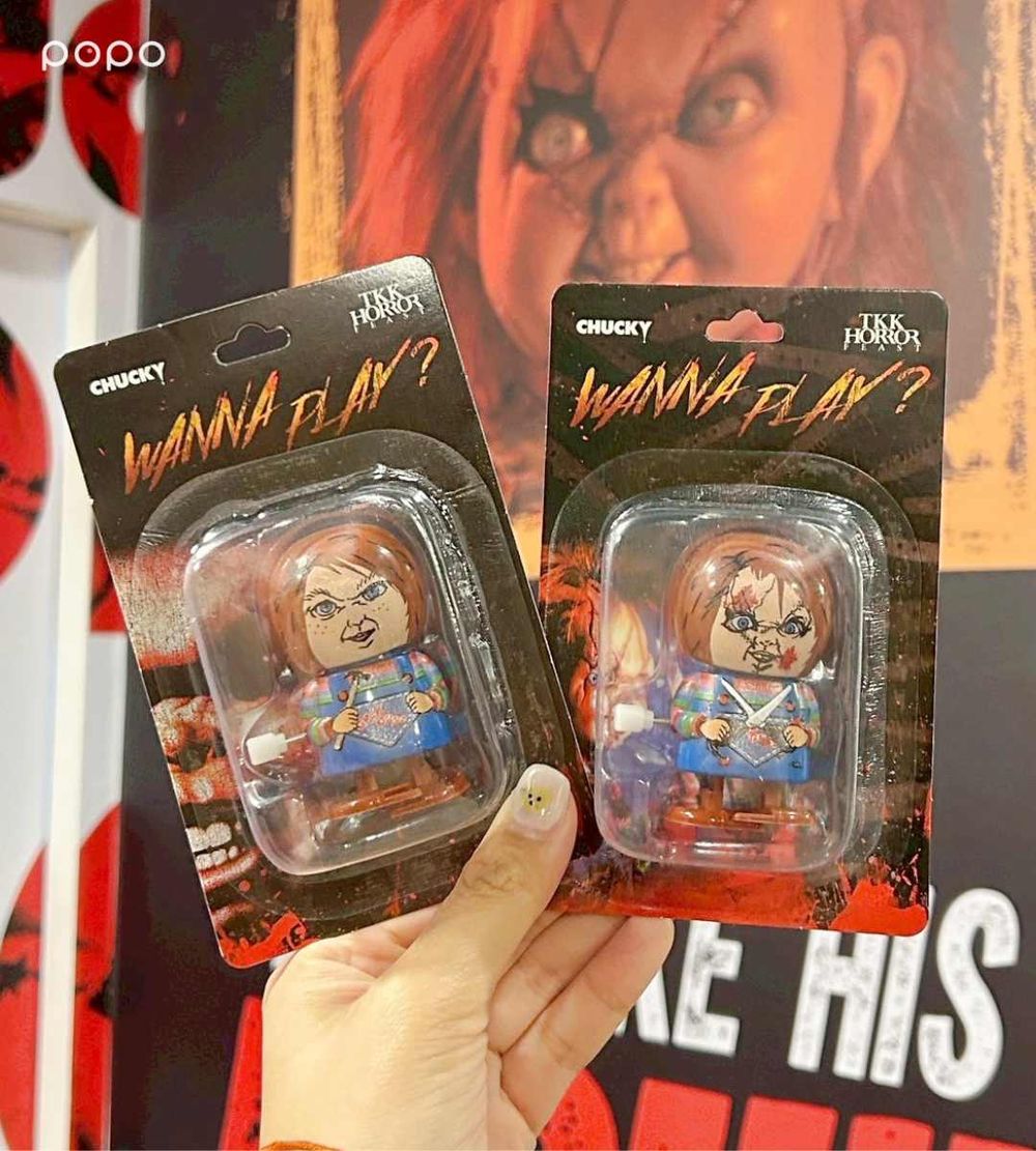 2025萬聖節限定速食新品推薦！頂呱呱「鬼娃恰吉」聯名漢堡、必勝客黑咖哩豬排比薩太欠吃！-11