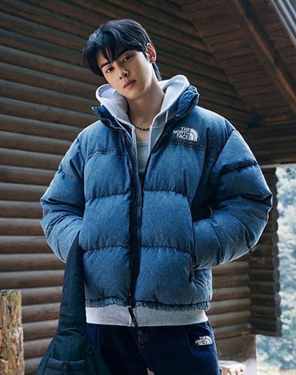 韓網公認7位最適合拍冬季畫報的韓星！邊佑錫浪漫氛圍感滿分，IU、車銀優顏值太犯規！-4