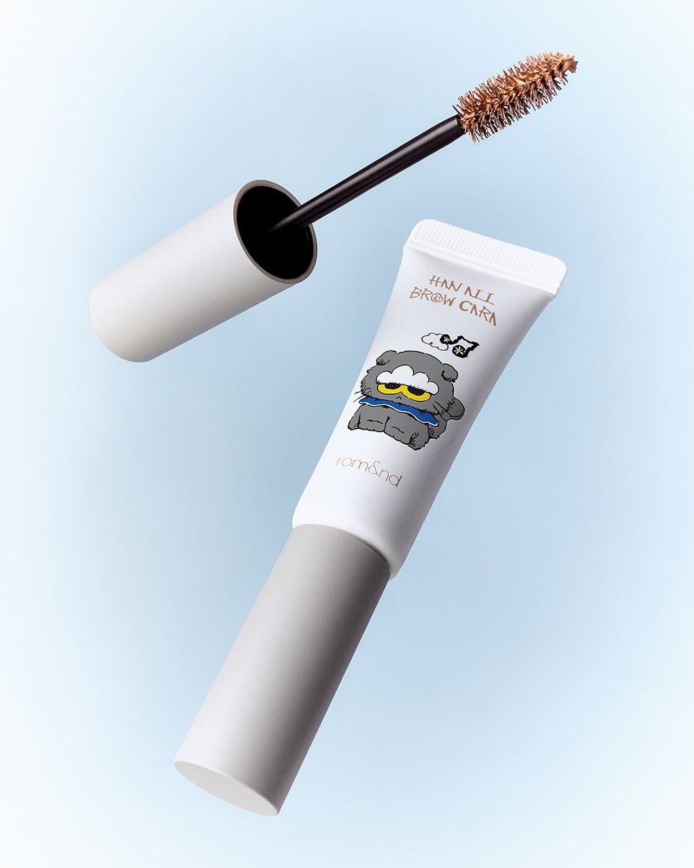 rom&nd正式宣佈攜手GD貓主子推出「ZO&FRIENDS」限量彩妝聯名！果汁腮紅球、果汁唇釉、貓掌護唇膏太可愛！-22