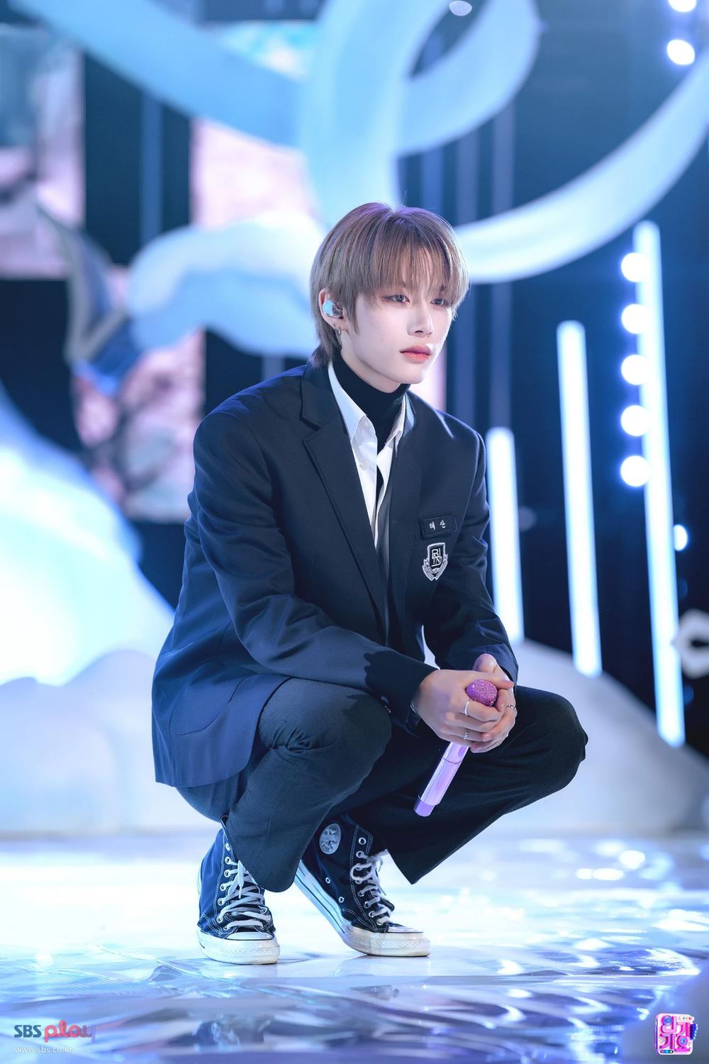 韓網公認8位實力顏值頂尖的韓團成員！Karina舞台存在感強，Sullyoon、TAESAN全能表現成焦點！-2