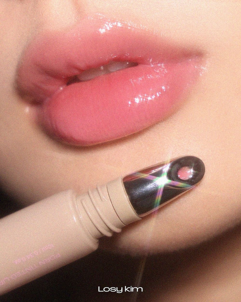 韓女私藏愛用唇蜜天花板公開！小眾高顏值PDRN唇部精華，低飽和色選＋奶茶調外型，一抹封存滿滿保養，雙唇比嫩嬰還飽滿！-12