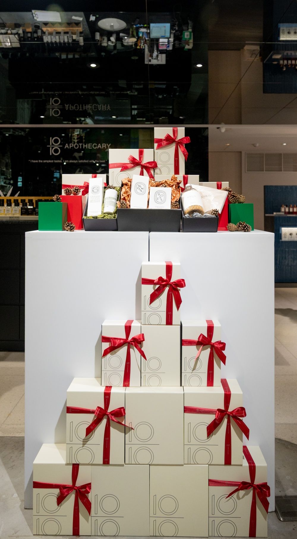 2025聖誕年末禮物怎麼選？10/10APOTHECARY香水控必買清單，香水、香氛、護手霜...，還有禮盒服務！-17