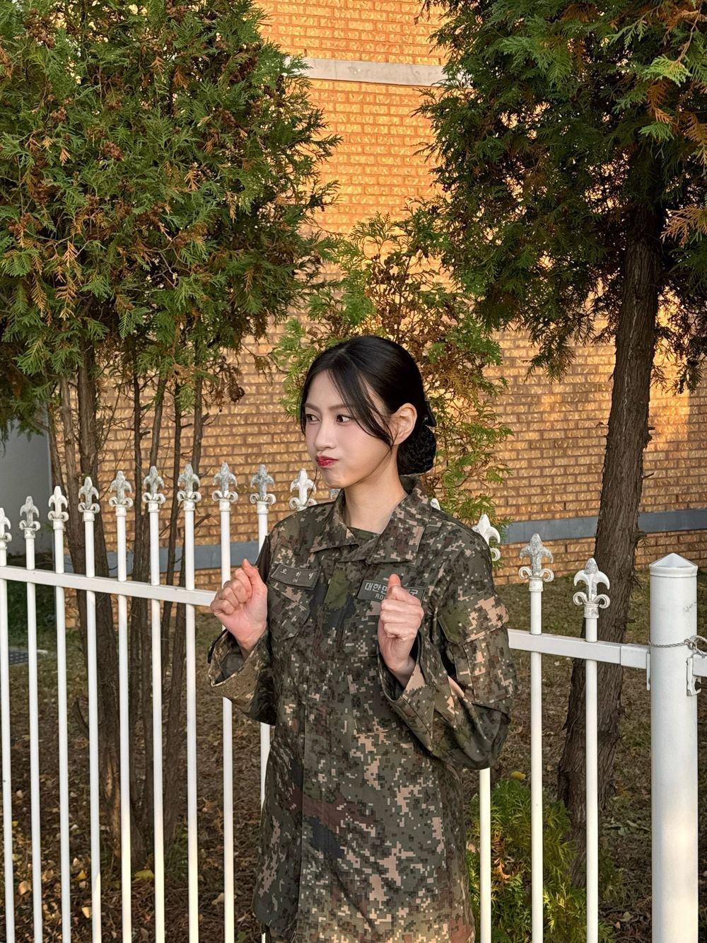 2026年滿30歲的KPOP人氣女偶像！TWICE 96line集體奔三，Jennie個人動向引關注！-7