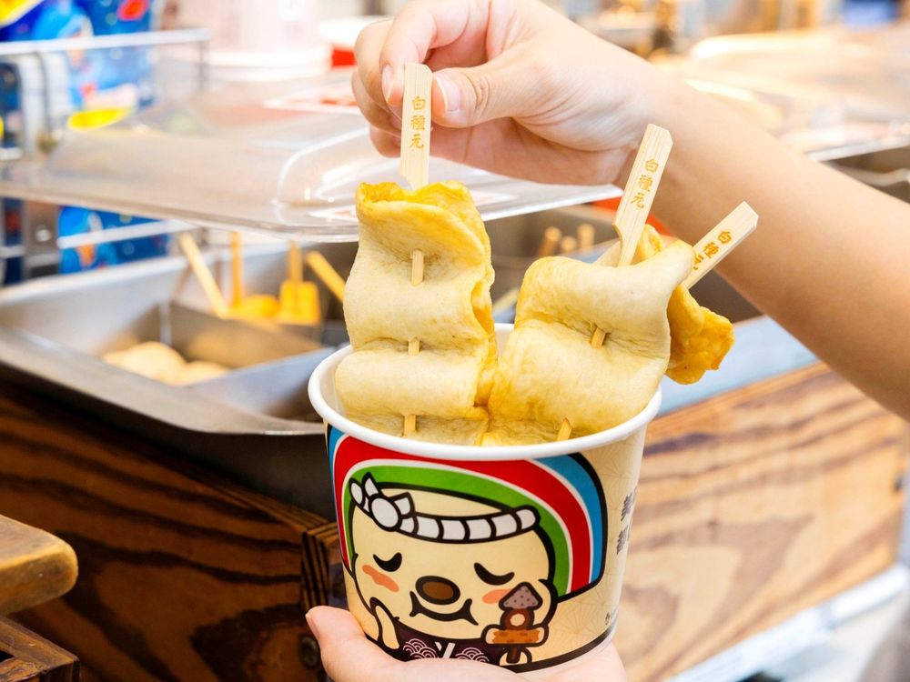 7-11開賣《黑白大廚》白種元聯名美食！「韓式辣起司年糕熱壓吐司、辣醬烤豬肉便當」全都好想吃！-7