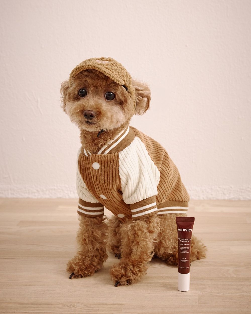 韓網熱議最適合美妝代言的一張臉！KAZUHA潤唇蜜新廣告、美到上熱搜，全網敲碗氛圍感色號就是這支！-6