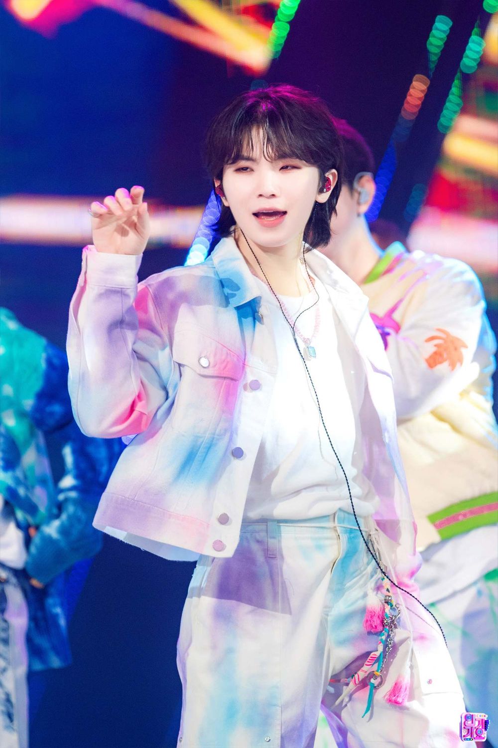 2026年滿30歲的KPOP人氣男偶像！SEVENTEEN「96Line」齊上榜，道英入伍引不捨！-12