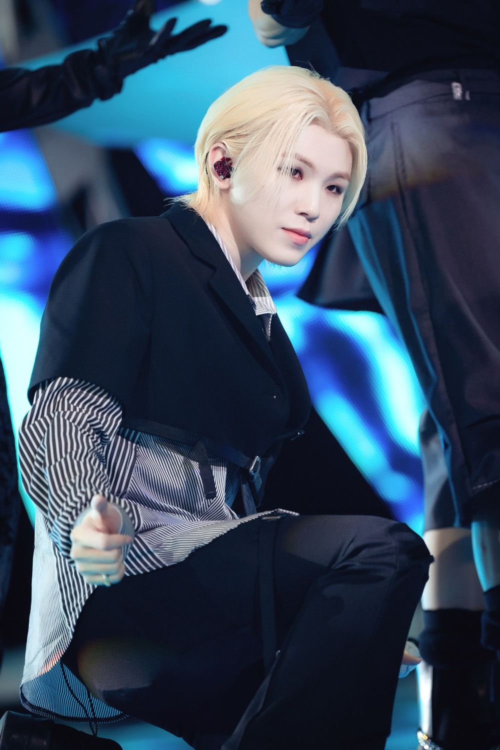 2026年滿30歲的KPOP人氣男偶像！SEVENTEEN「96Line」齊上榜，道英入伍引不捨！-13