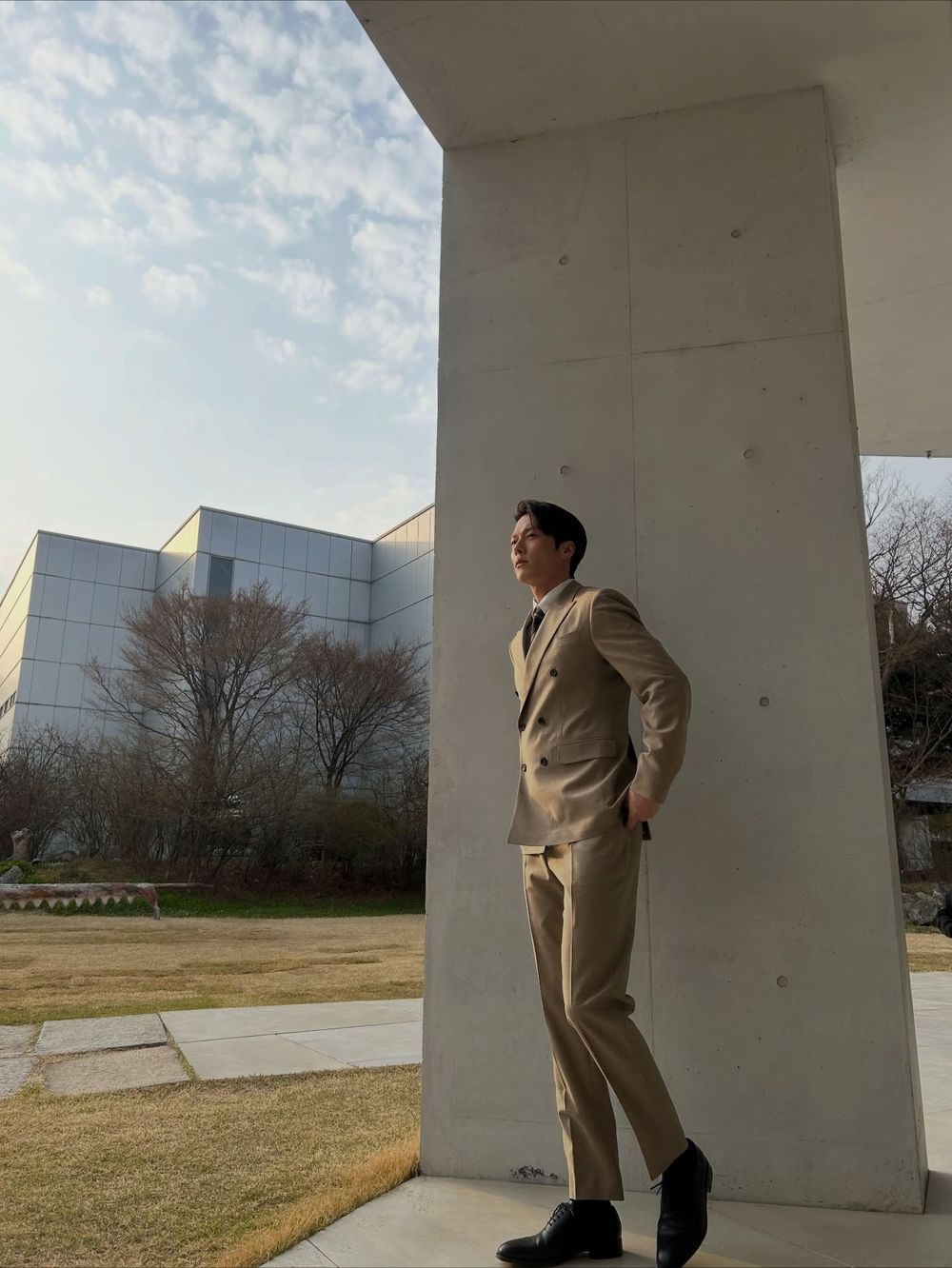 韓劇《一吻爆炸》張基龍巧克力腹肌太犯規！近距離鏡頭也撐得住，靠這套「維持型減脂」身材管理、男主狀態全程在線！-14