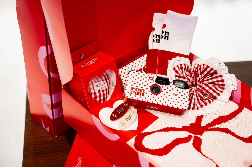 Jennie最愛「蝴蝶結衣」來了！韓國人氣品牌RonRon首度登台、價格必買單品一次看！-10