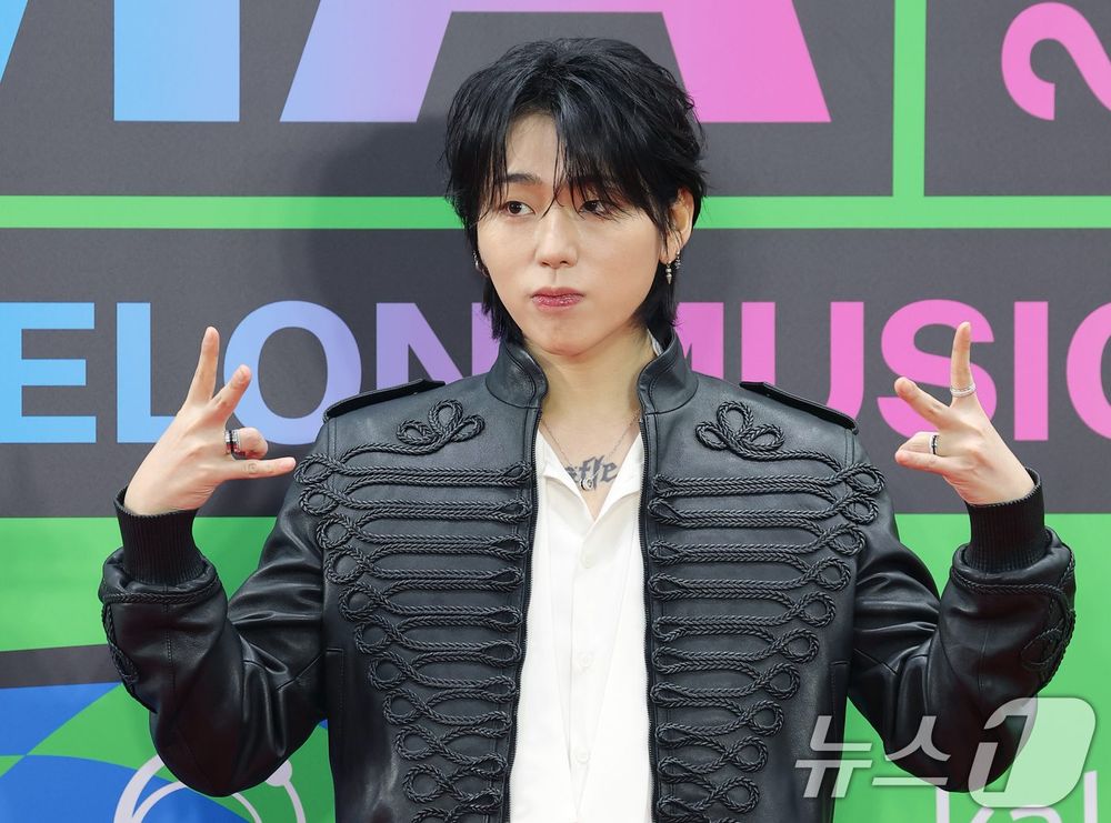 視力直接變2.0！2025韓國MMA紅毯男神出爐！RIIZE元彬根本動漫男主、BOYNEXTDOOR男友力全開！-14