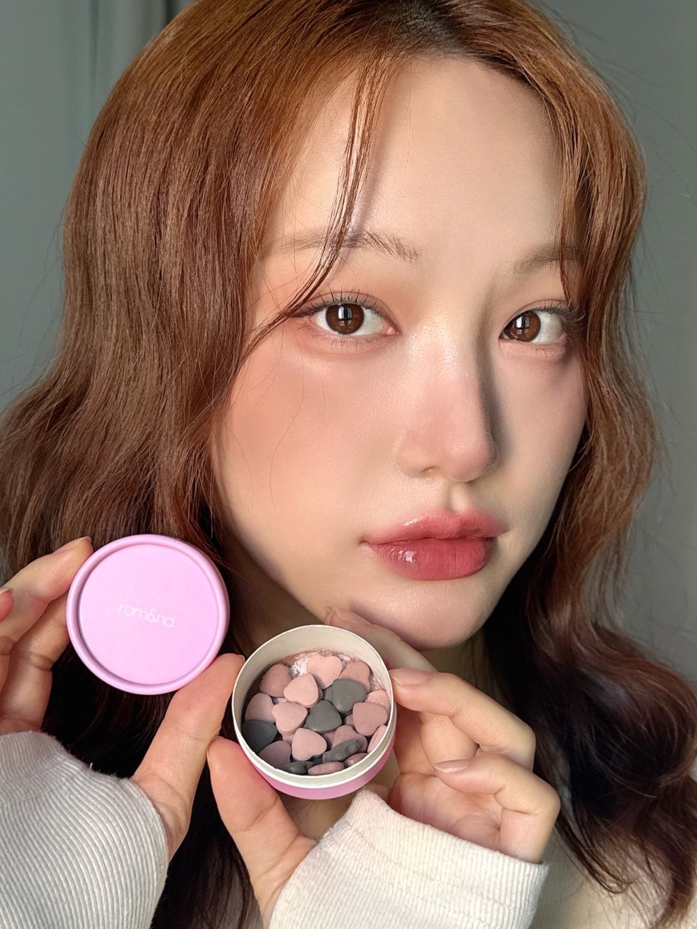 韓網狂洗版rom&nd「愛心糖果腮紅」！立體心型腮紅＋15款配色自由DIY命定頰彩，韓國聖水洞快閃店限定販售！-13