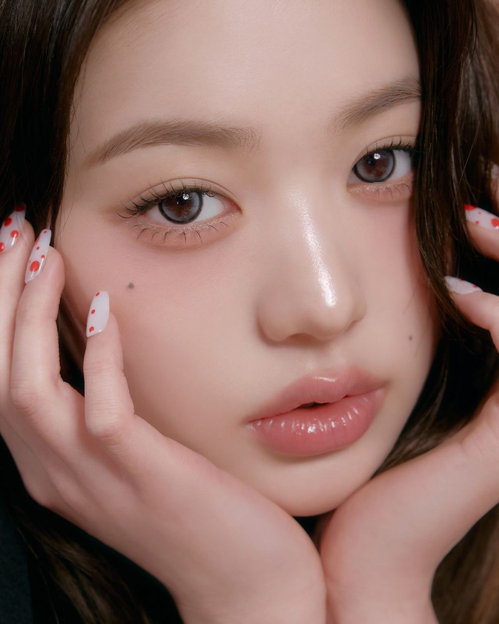 張員瑛變身超萌小貓！Hapa Kristin＆迪士尼瑪莉貓聯名隱形眼鏡，圓潤大眼、清澈眼神完美複製，開賣秒被搶光！-3