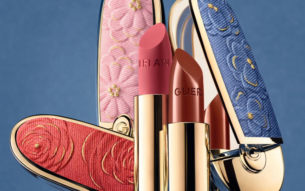 2026開春唇彩新品開戰！YSL煙管唇膏、亞曼尼唇露、媚比琳潤唇膏，從開架到專櫃神仙級對決！-15