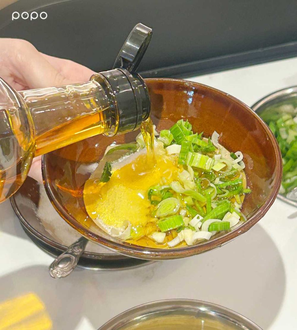 2026台北麻辣鍋推薦！馮校長老火鍋「四川大紅鍋、香菜牛肉、九宮格拼盤」菜單&必點品項一次看！-8