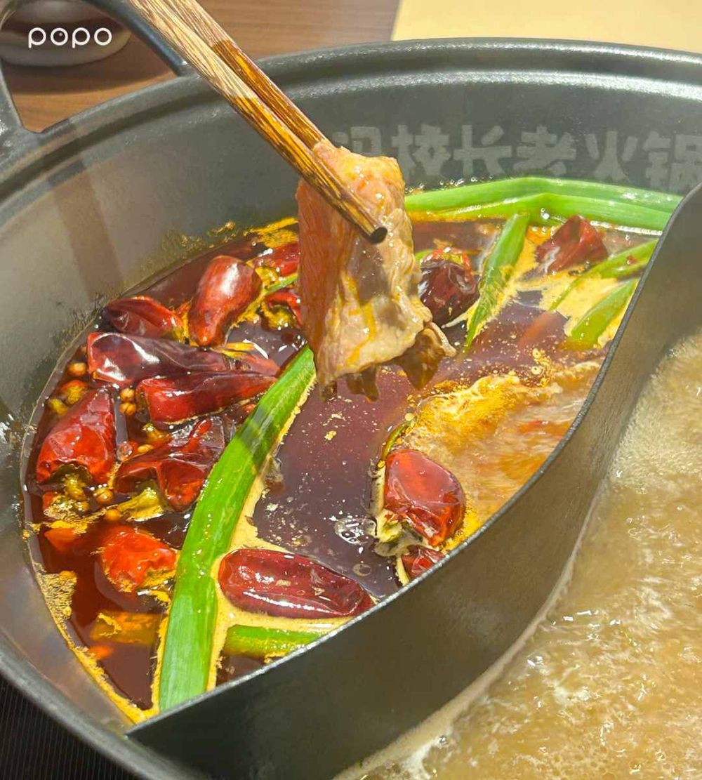 2026台北麻辣鍋推薦！馮校長老火鍋「四川大紅鍋、香菜牛肉、九宮格拼盤」菜單&必點品項一次看！-6