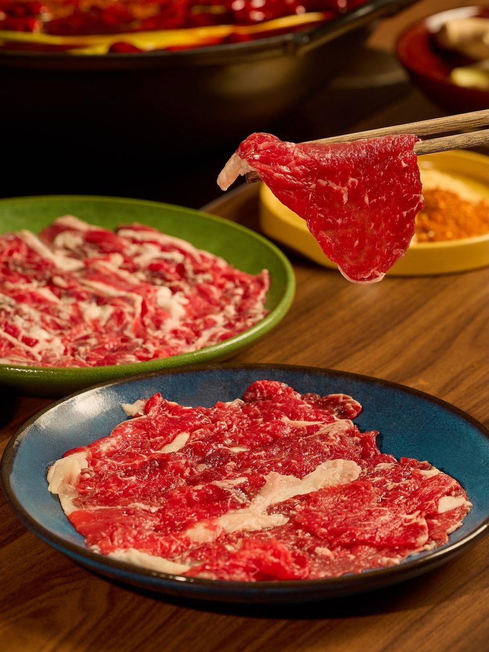 2026台北麻辣鍋推薦！馮校長老火鍋「四川大紅鍋、香菜牛肉、九宮格拼盤」菜單&必點品項一次看！-13