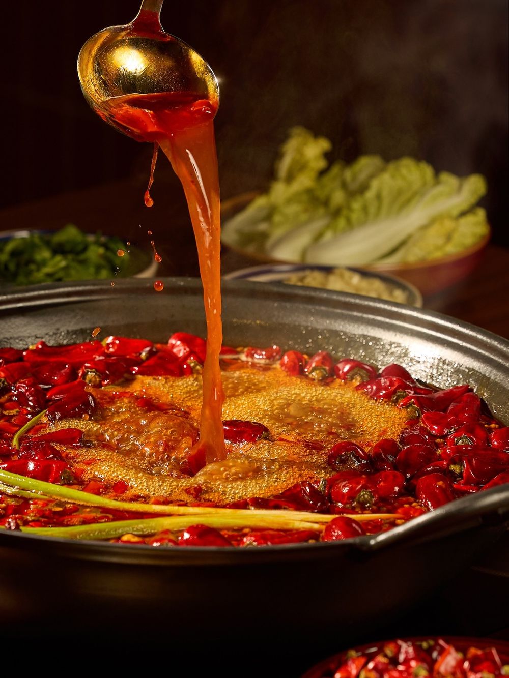 2026台北麻辣鍋推薦！馮校長老火鍋「四川大紅鍋、香菜牛肉、九宮格拼盤」菜單&必點品項一次看！-14