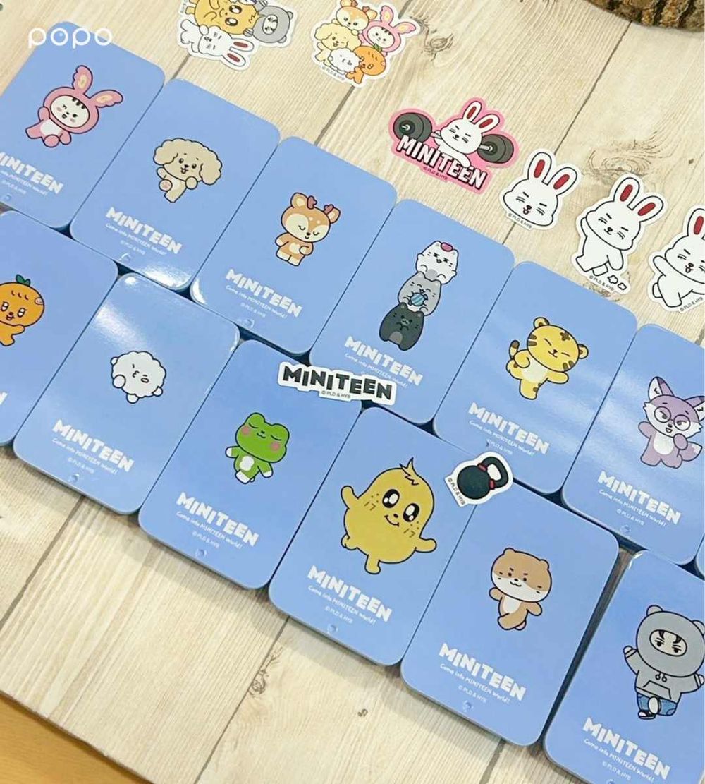 7-11開賣超可愛MINITEEN周邊小物！「迷你CD吊飾、大頭零錢包、貼紙組」根本存心搶克拉錢錢！-3