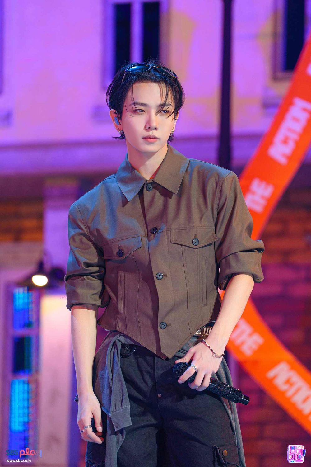 路人看了也會入坑！韓網票選7位必刷五代韓團成員直拍！安乾鎬帥到出圈，Anna、雅賢實力顏值全在線！-15