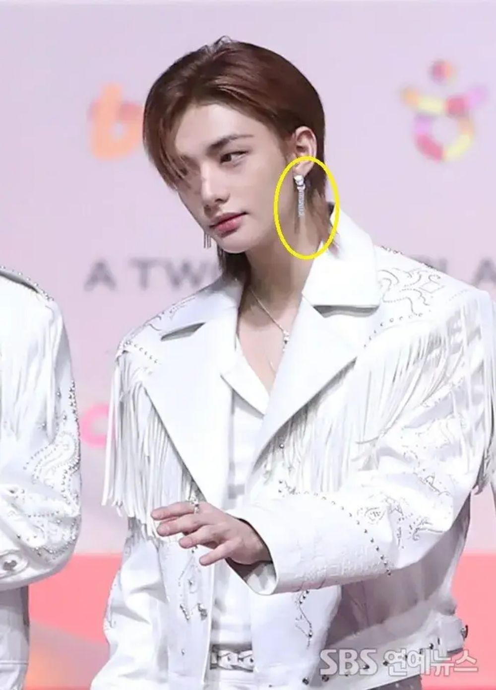 差點哭著回家？Stray Kids鉉辰遺失Cartier「百萬耳環」、全員出動尋寶！粉絲笑稱：聖誕奇蹟！-4