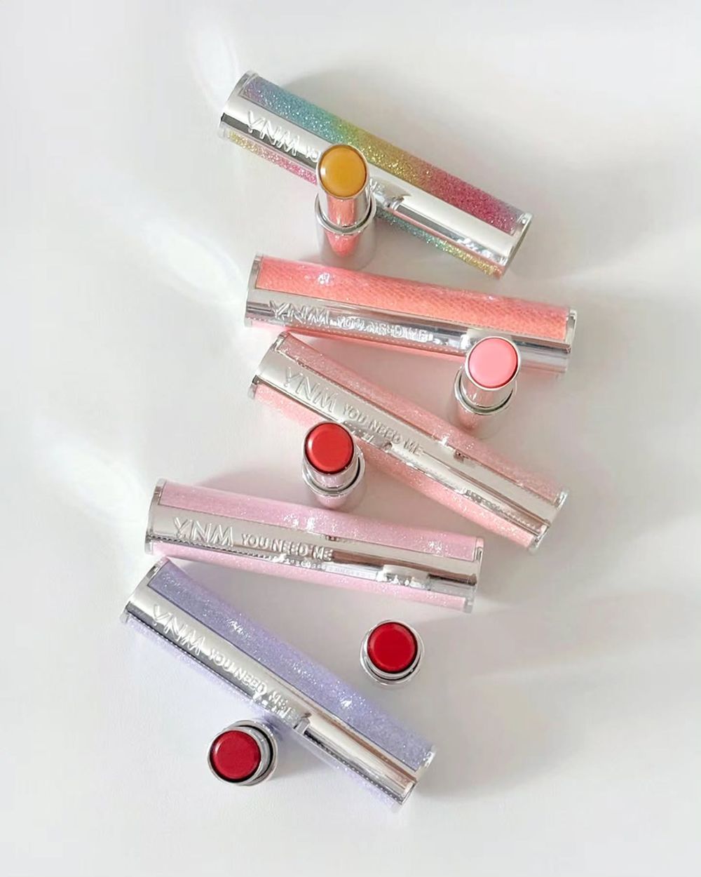 風靡韓國少女系「立體愛心唇釉」！粉嫩愛心LOGO＋自帶矽膠刷頭，可愛實用兼具，清新可愛氛圍秒狙擊心臟！-14