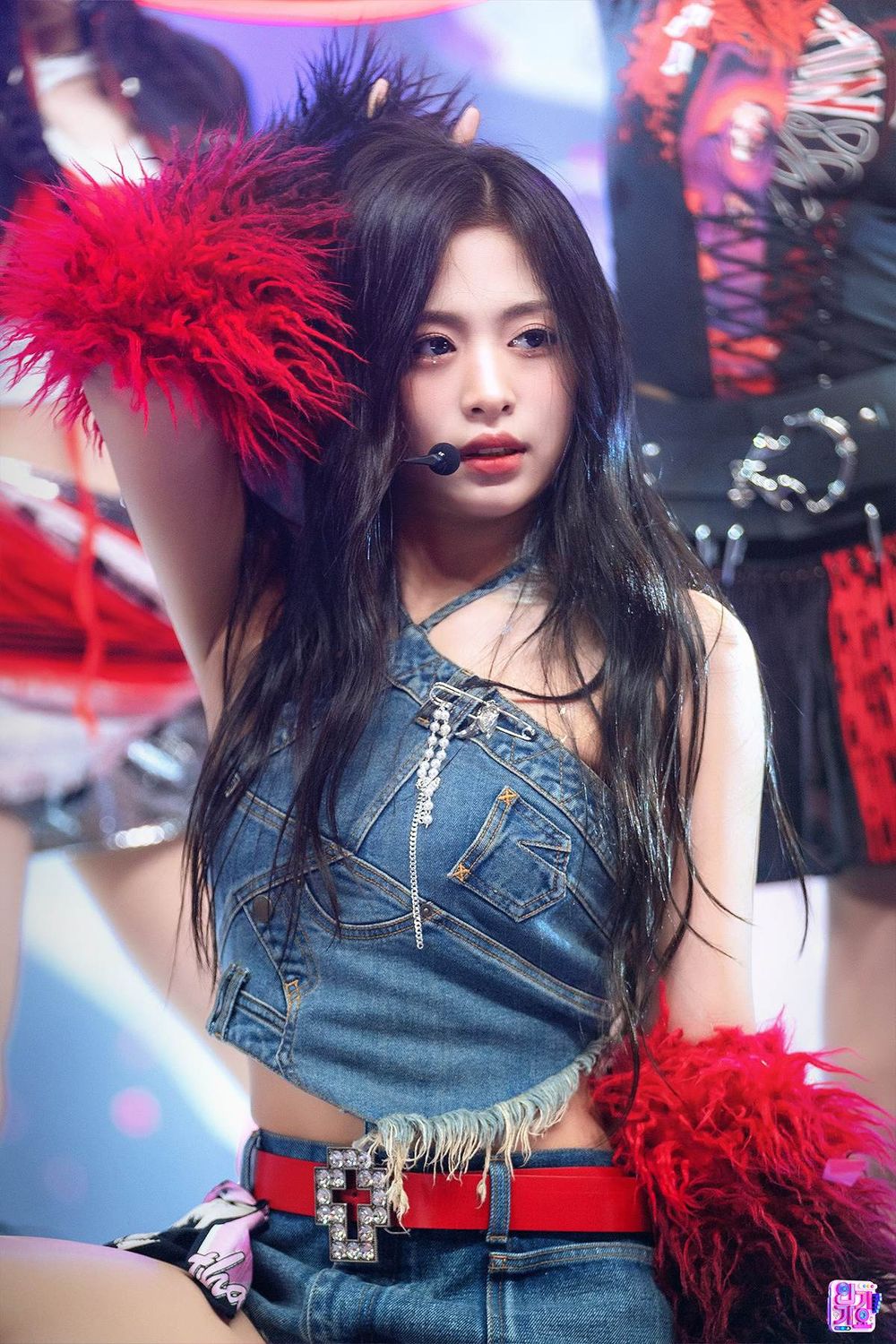 韓網公認7位ACE級實力派女偶像！Jennie、安兪真唱跳饒舌全包辦，田小娟全能實力封神！-11