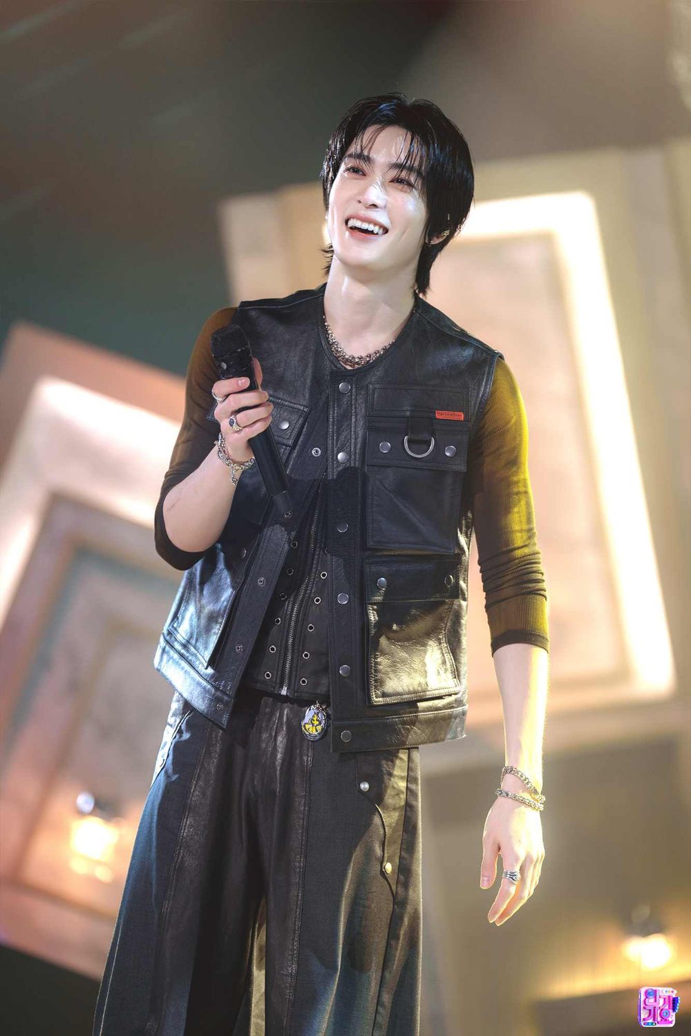 韓網公認7位ACE級KPOP男偶像！羲承顏值實力全在線，HAN、然竣被封最強六邊形戰士！-15