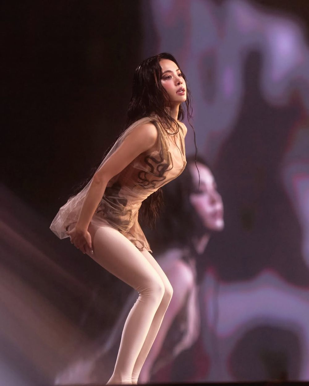 只有蔡依林能超越蔡依林！Jolin大巨蛋演唱會高清圖來了！踩巨蟒「史詩級」登場美得令人瘋狂！-5