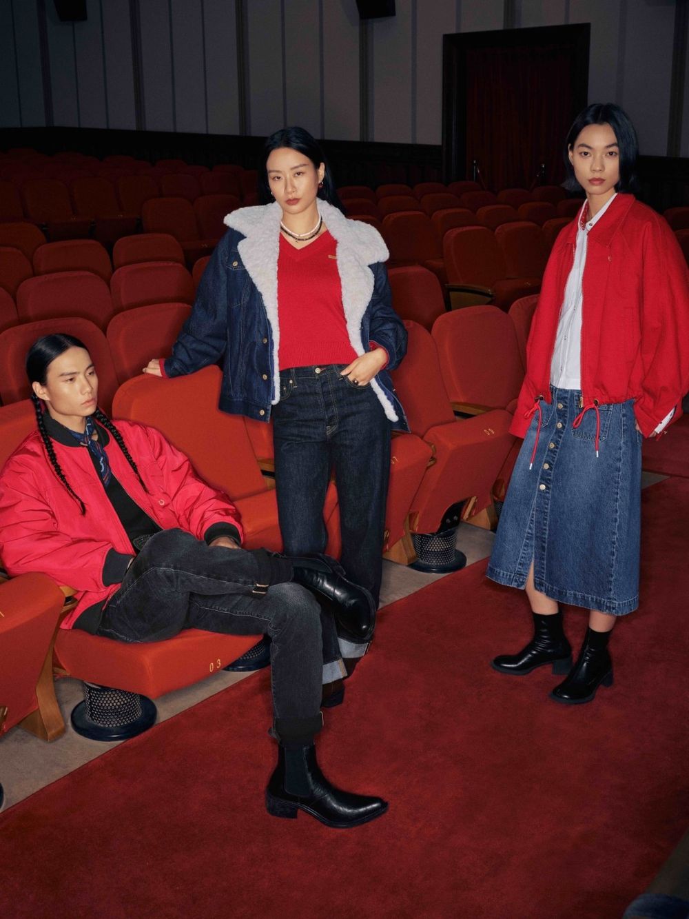 新年戰服先買好！Levi’s馬年限定系「雙馬皮標」瘦腿神褲！金色馬蹄鐵細節超美！-10