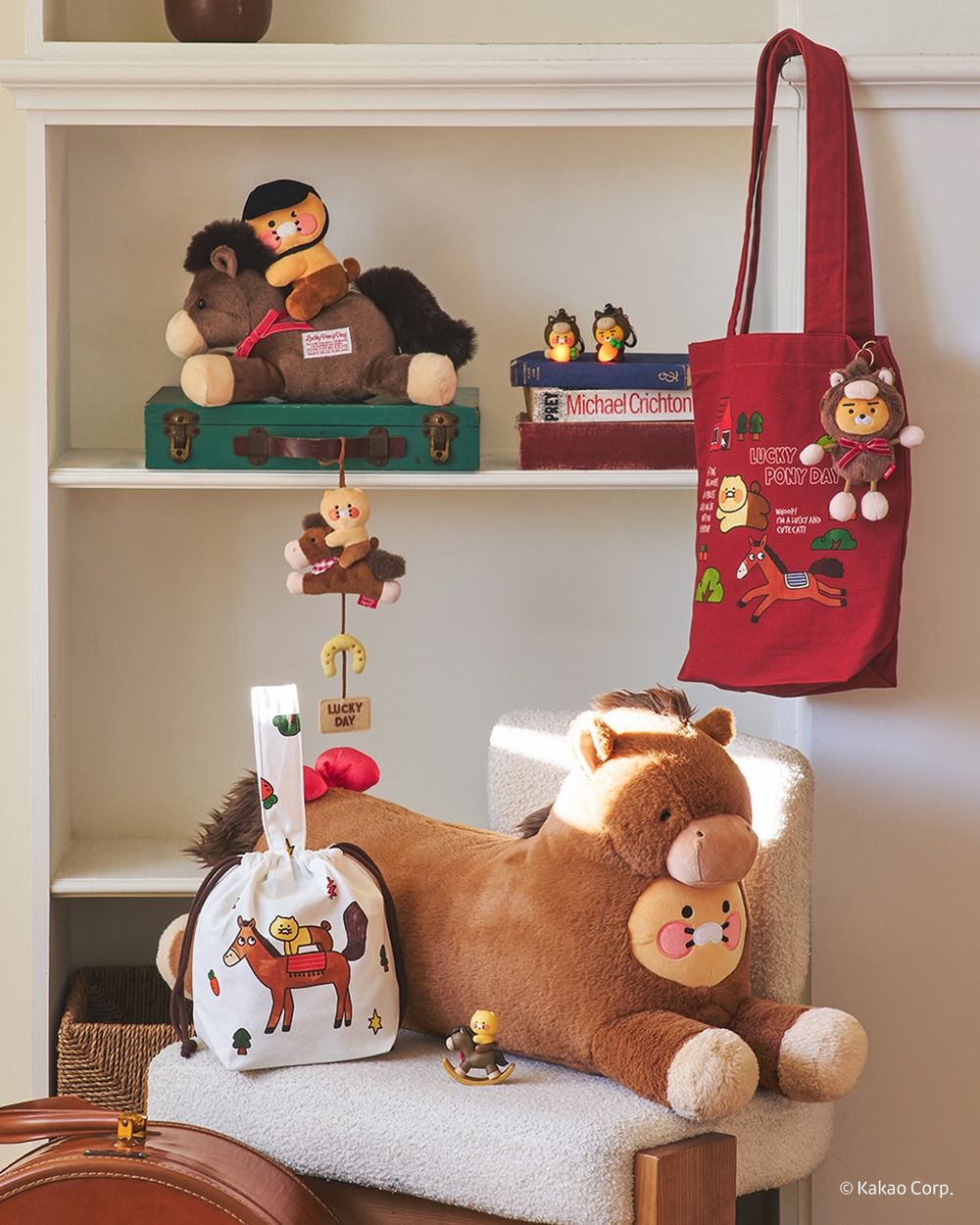 Kakao Friends馬年限定周邊太欠買！「搖搖木馬春植公仔、小馬變裝萊恩吊飾」韓妞都狂搶！-4