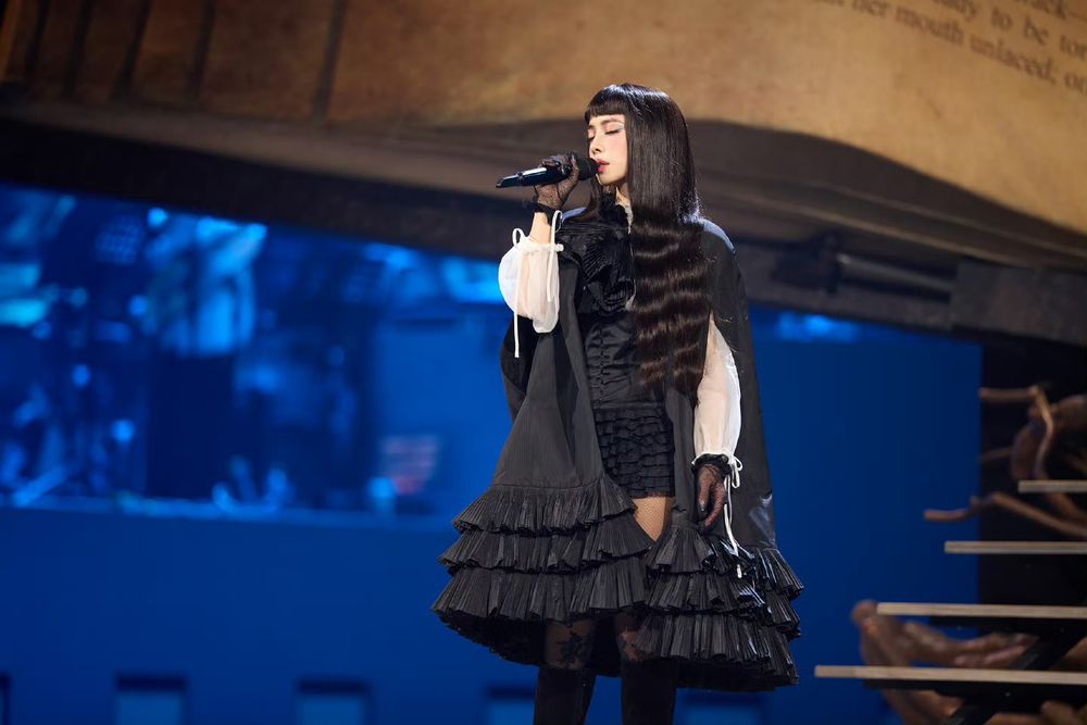 還走不出大巨蛋演唱會？蔡依林親發「幕後花絮、感言」粉絲直哭：有媽咪的孩子像個寶！-2