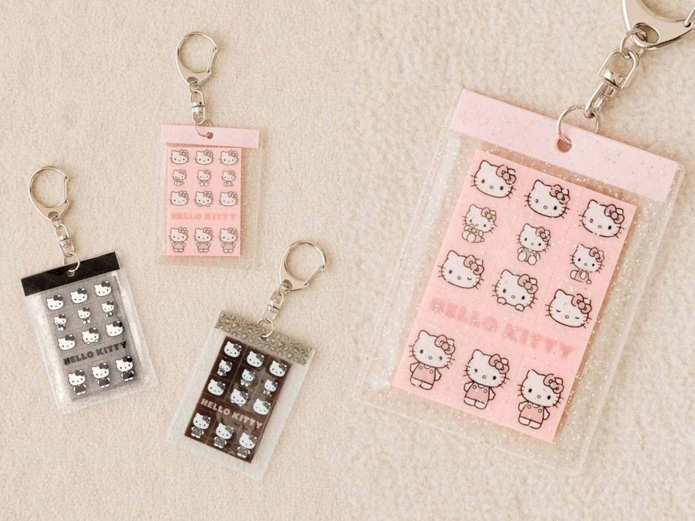 LOWRYS FARM太賊了！Hello Kitty聯名偷偷上架！粉絲瘋搶「15色玩偶吊飾」快沒了、動作真的要快 ！-4