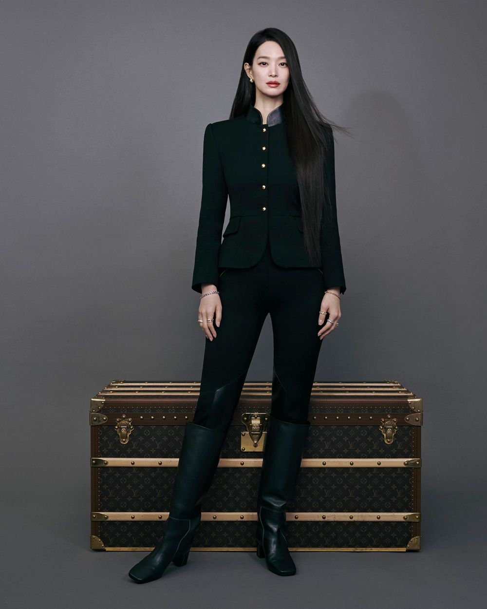 雙喜臨門！申敏兒新婚後再拿下LV代言！真不愧是事業、愛情兩得意的最美新娘子！-2