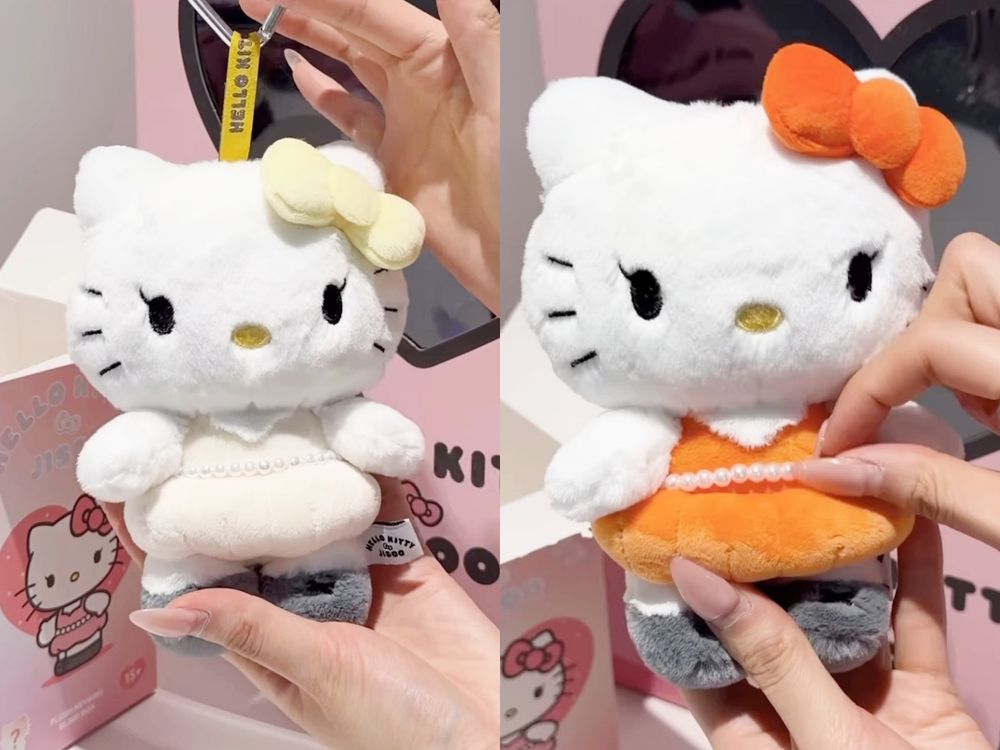 Jisoo×Hello Kitty聯名周邊曝光！超可愛「小洋裝+珍珠腰鏈Kitty玩偶、絨毛吊飾盲盒」購買方式看這邊！-5