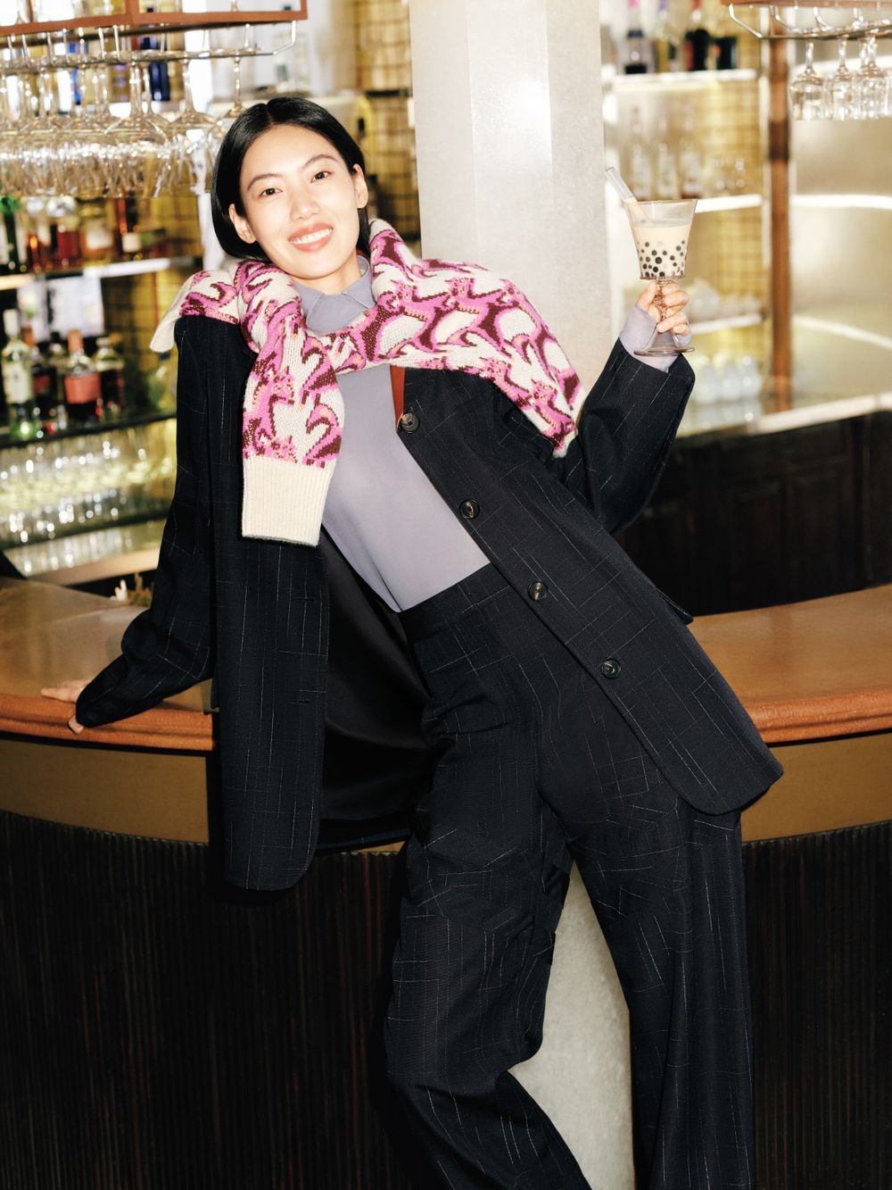 過年買來犒賞自己！TORY BURCH新年限定「小馬吊飾、酒紅KIRA肩背包」美到不行！-4