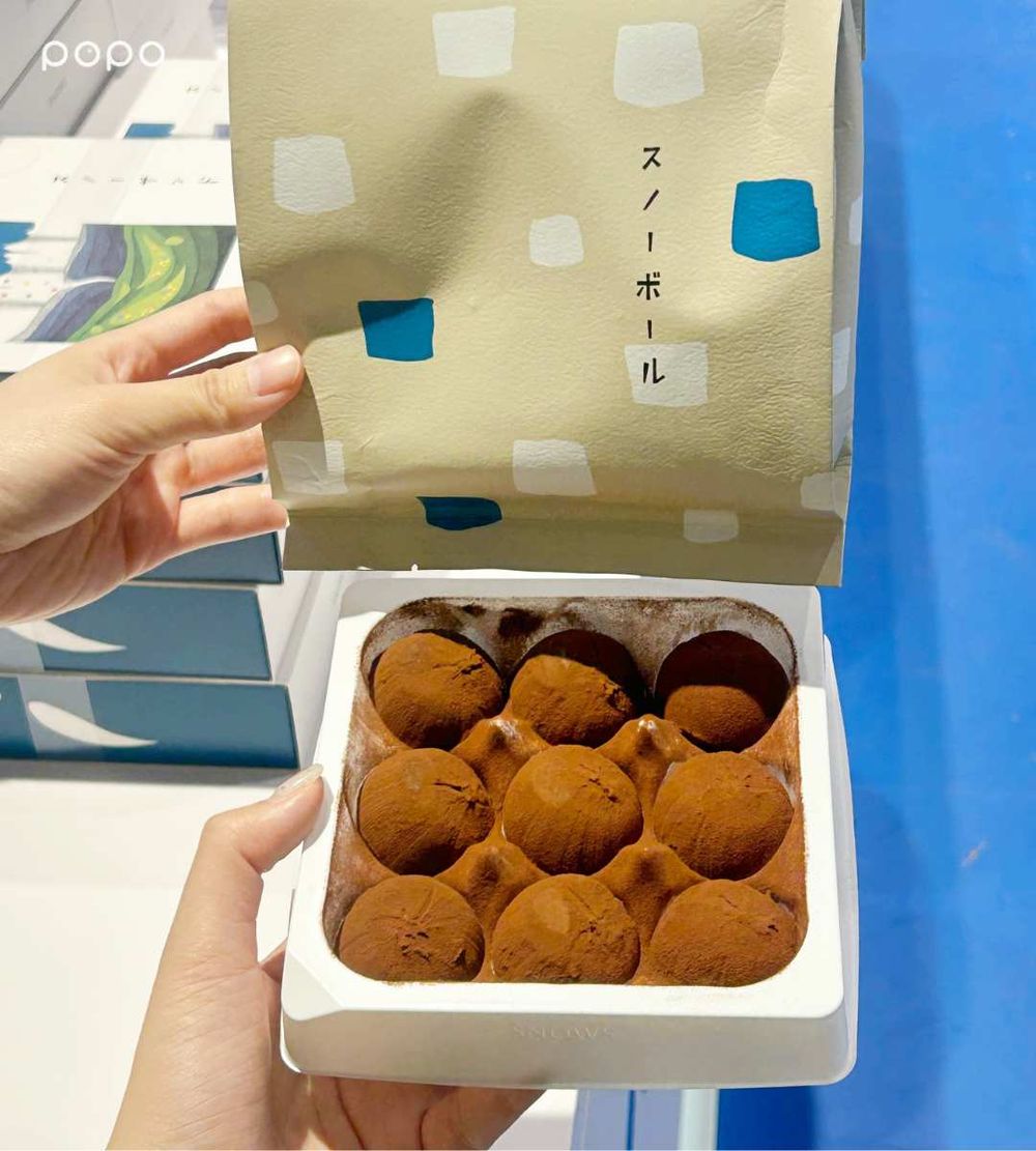 北海道人氣伴手禮SNOWS來台快閃！日妞超愛「生巧克力夾心餅、松露可可球」冬天過了就買不到！-5