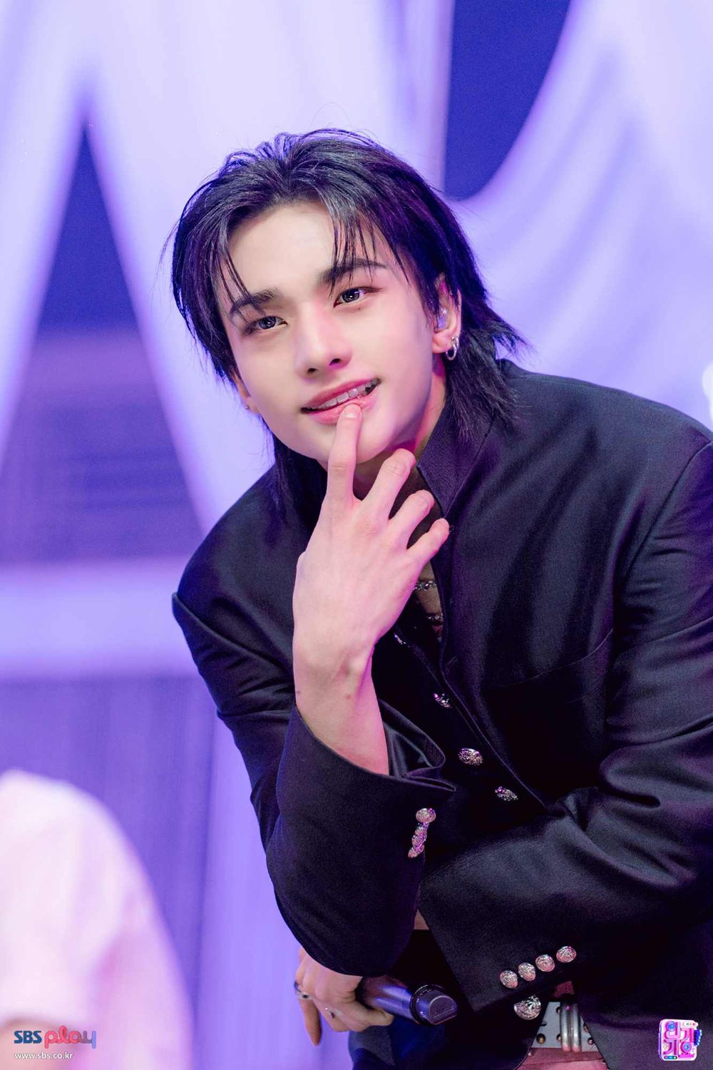 韓網熱議6位擁有編舞實力的KPOP偶像！鉉辰舞台表現掀討論，趙雨凡、Bailey獲封天才舞者！-7