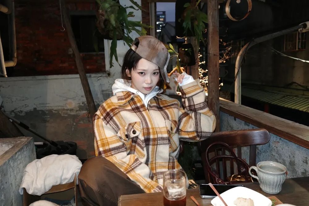 2026金唱片獎韓星來台同款美食盤點！Felix衝太和殿狂吃麻辣鍋、CORTIS全員最愛手搖是「這杯」！-16