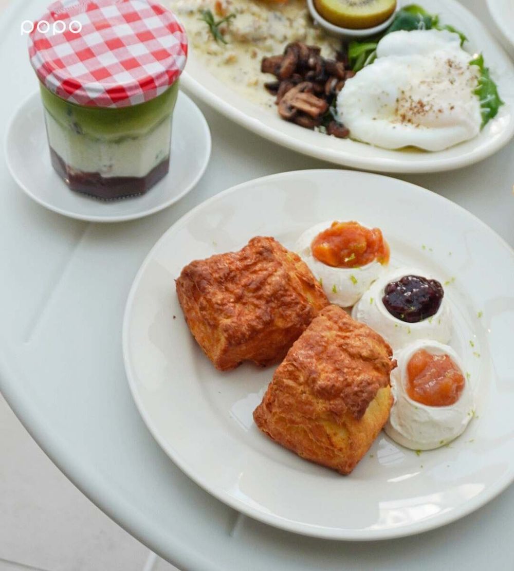 超人氣甜點Ruby's也吃得到早午餐了！「比司吉+奶油肉醬早午餐盤、熔岩巧克力軟餅乾」必點菜色一次看！-3