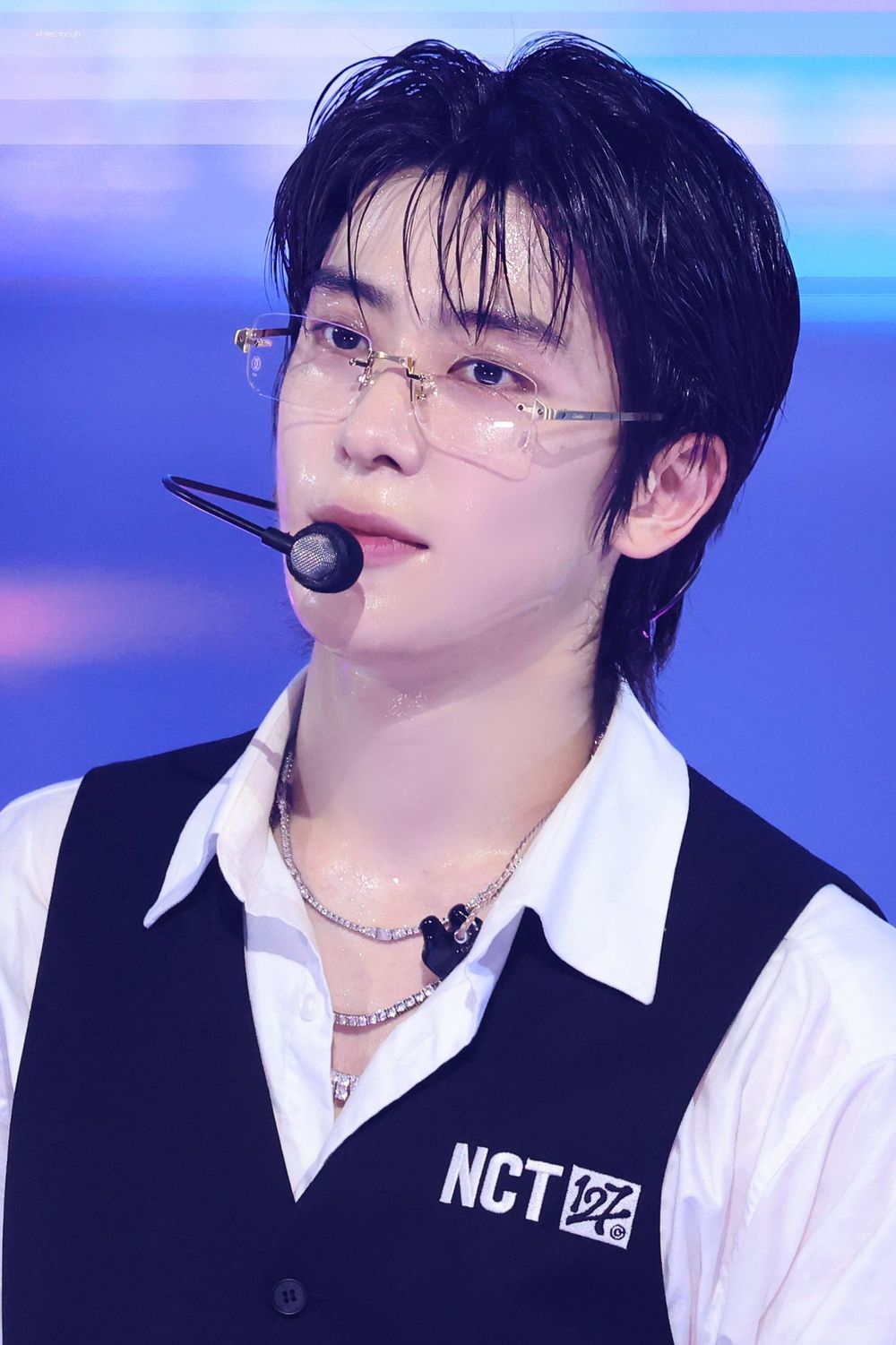 韓網熱議6位KPOP男偶像傳奇眼鏡照！圓佑被封眼鏡男神天花板，成訓、秀彬帥到讓人難移開視線！-9