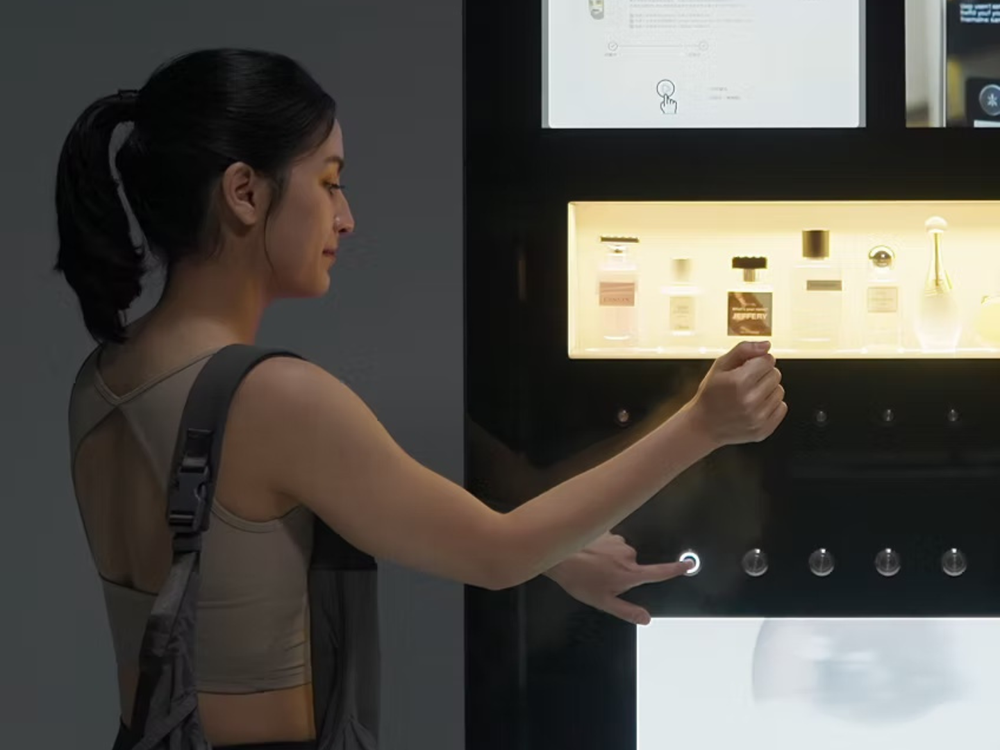 話題新地標！捷運站「補香販賣機」集結Dior、JoMalone、LeLabo等經典香水，30元就能穿上高級質感香氣！-7