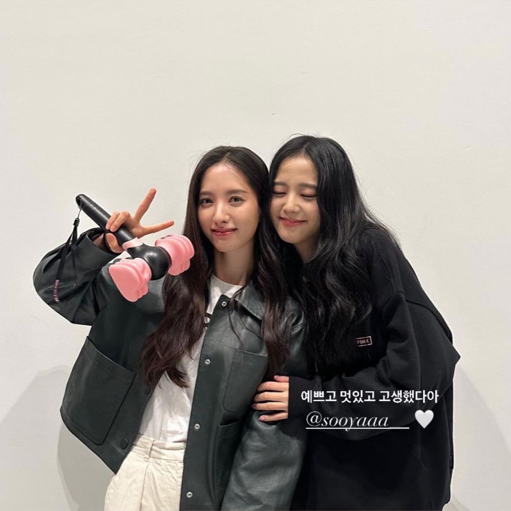 韓網熱議7組最意外的KPOP跨團好友組合！然竣＆彰彬互稱「親愛的」太甜，雨琦＆雅賢相約吃火鍋掀討論！-12