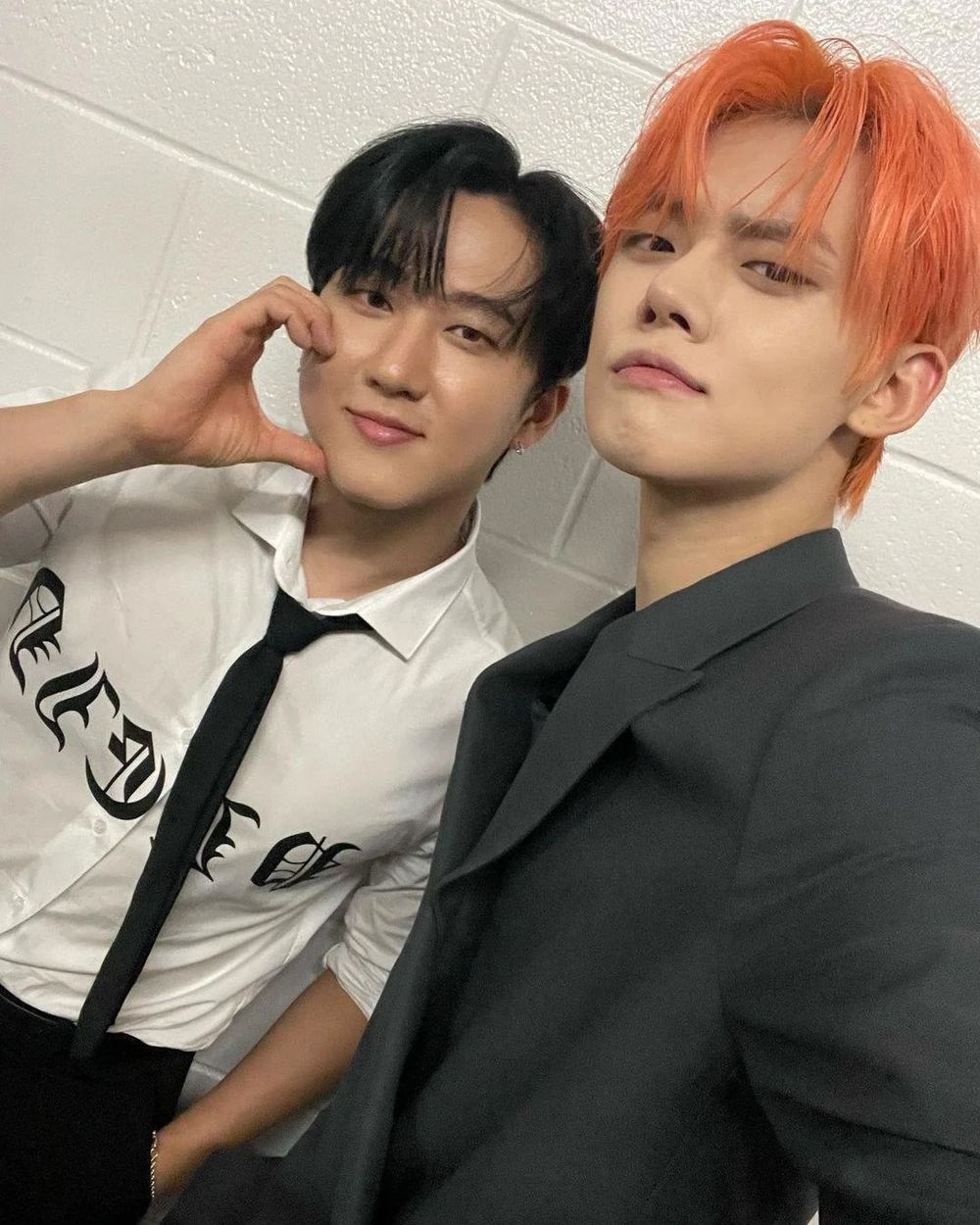 韓網熱議7組最意外的KPOP跨團好友組合！然竣＆彰彬互稱「親愛的」太甜，雨琦＆雅賢相約吃火鍋掀討論！-15