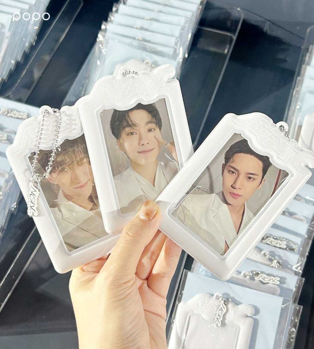 SEVENTEEN快閃店在松菸！鏡面沈浸式空間太好拍、「蹦蹦小夜燈&大臉應援扇」必買周邊價格一次看！-12