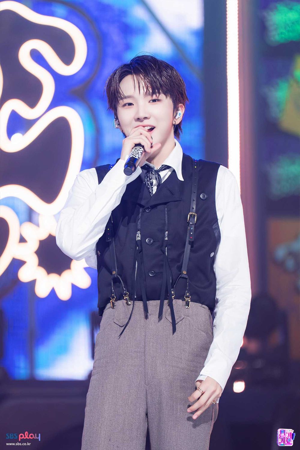 韓網熱議6位「Q彈餅乾相」KPOP男偶像！主訓軟萌感爆棚，秀彬、善禹甜度超標！-13